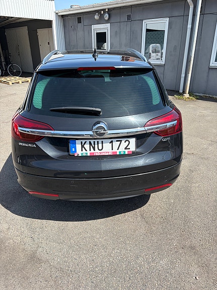 Opel Insignia 3 of 3