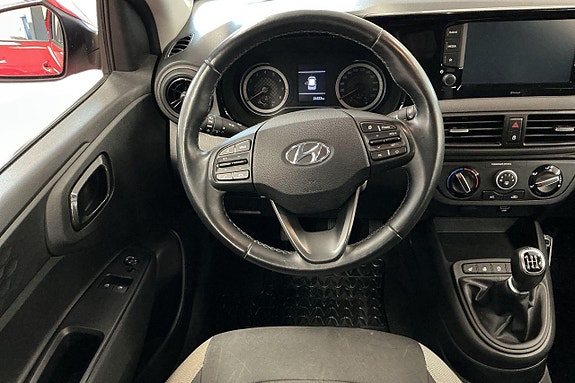 Hyundai i10 15 of 23
