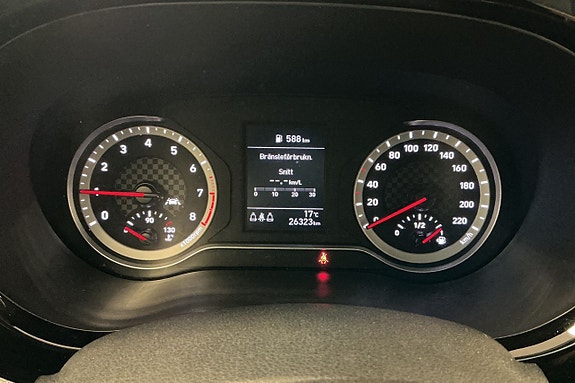 Hyundai i10 16 of 23