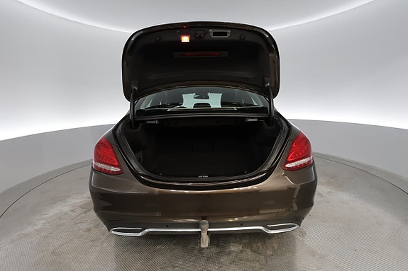 Mercedes-Benz C220 d 15 of 18