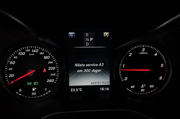 Mercedes-Benz C220 d 12 of 18