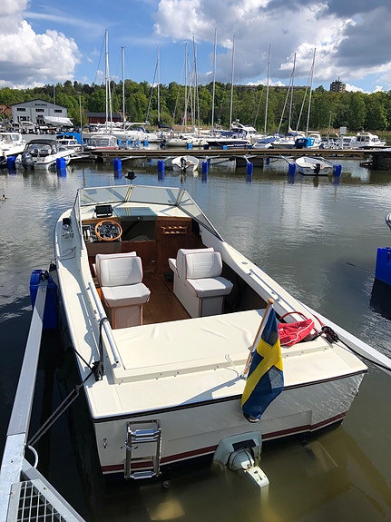 Coronet 21 DC Sunrunner 2 of 5