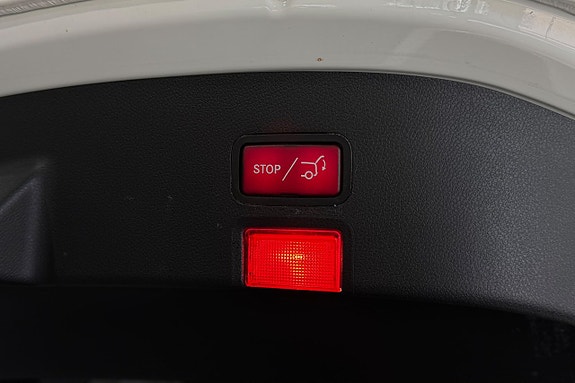 Mercedes-Benz CLA200 10 of 20