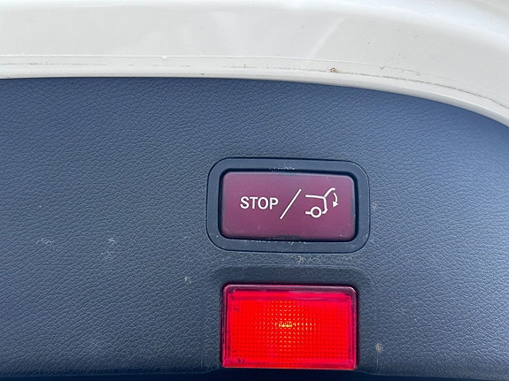 Mercedes-Benz CLA200 18 of 18