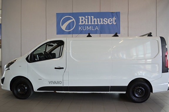 Opel Vivaro 2 of 8