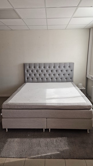 Product image 18 of 19
