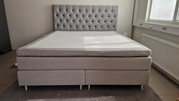Product image 2 of 19