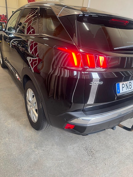 Peugeot 3008 5 of 5