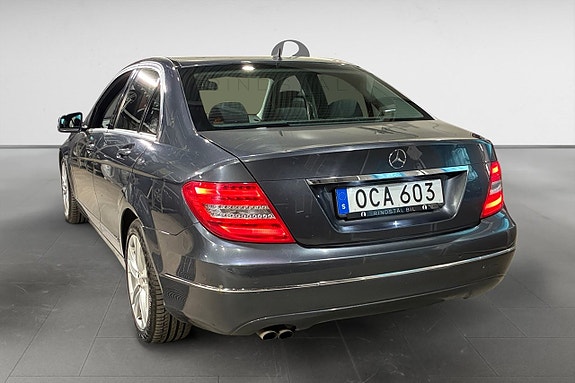 Mercedes-Benz C180 5 of 5