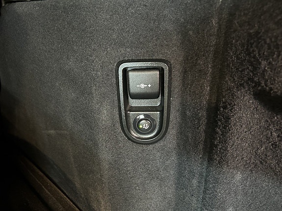 BMW 520 17 of 27