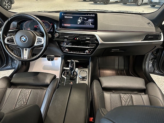 BMW 520 21 of 27
