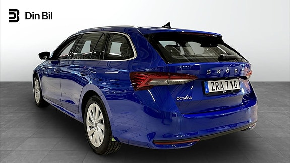Skoda Octavia 3 of 5
