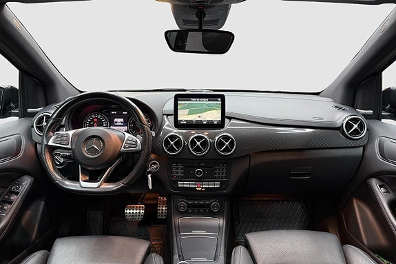 Mercedes-Benz B200 d 11 of 20