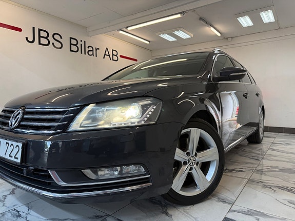 Volkswagen Passat 3 of 5