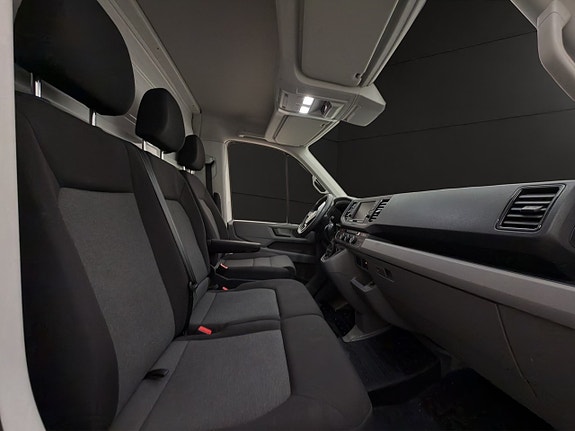 Volkswagen Crafter 25 of 28