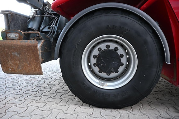 Magni RTH 6.30 27 of 30