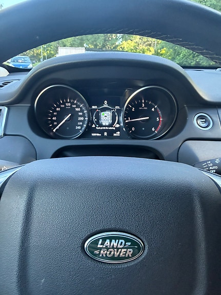 Land Rover Discovery Sport 9 of 11