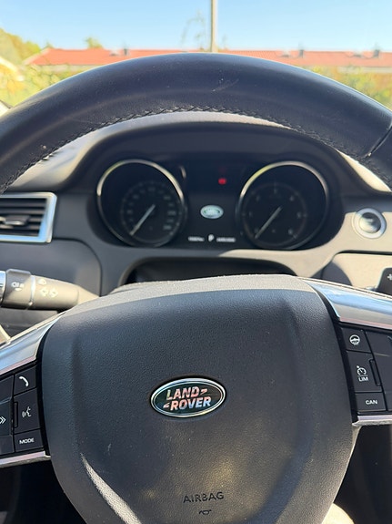 Land Rover Discovery Sport 5 of 5
