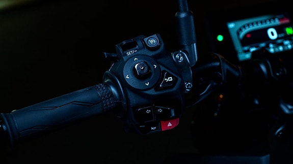 Yamaha MT-09 SP 9 of 9