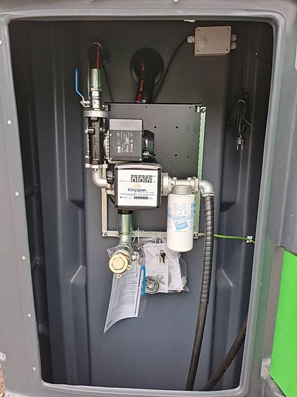 Färmartanken FM5000 L, dubbelväggig dieseltank 2 of 7