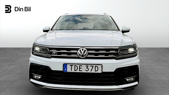 Volkswagen Tiguan 4 of 25