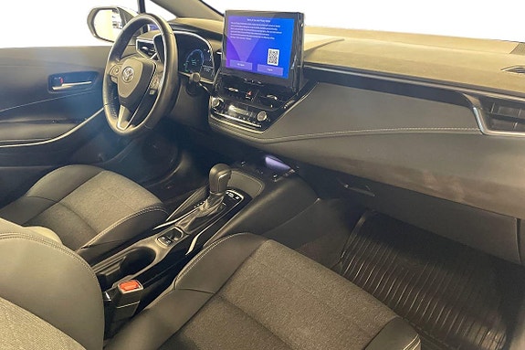 Toyota Corolla 7 of 19