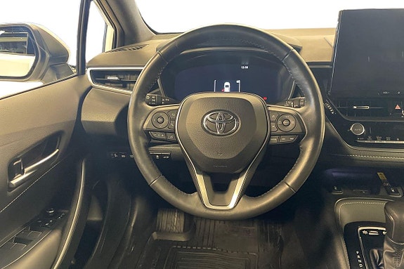 Toyota Corolla 11 of 19