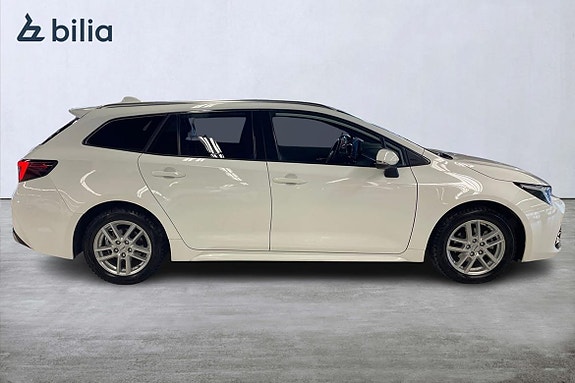 Toyota Corolla 16 of 19