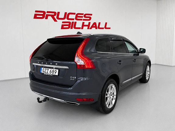 Volvo XC60 6 of 16
