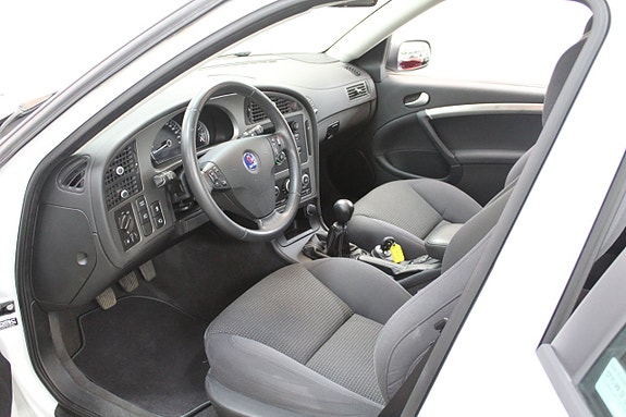Saab 9-5 14 of 18