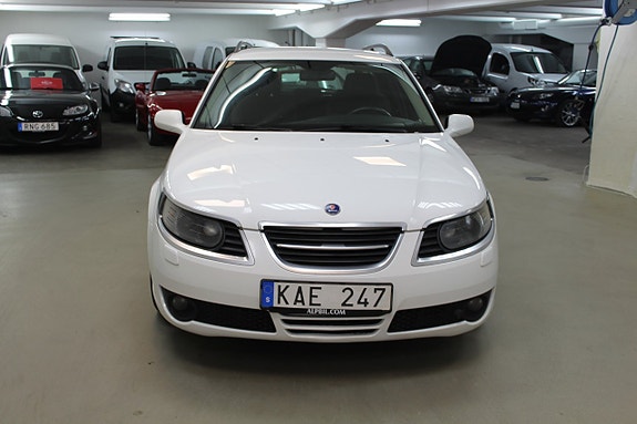 Saab 9-5 2 of 5
