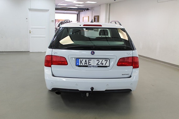 Saab 9-5 7 of 18