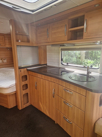 Hymer 9 of 14