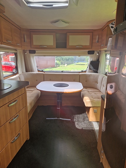 Hymer 8 of 14