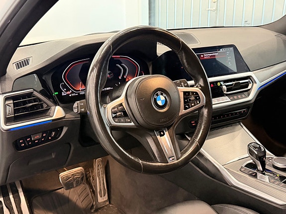 BMW 320d 22 of 27