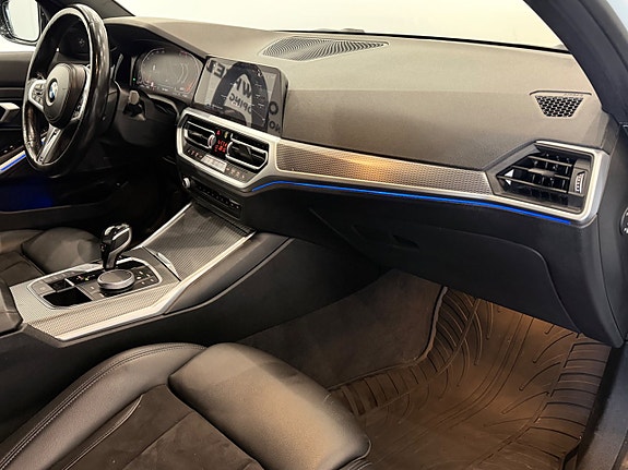 BMW 320d 19 of 27