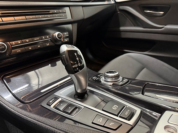 BMW 520d 10 of 15