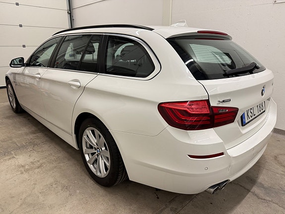 BMW 520d 3 of 5