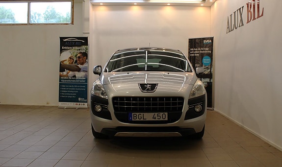 Peugeot 3008 3 of 5