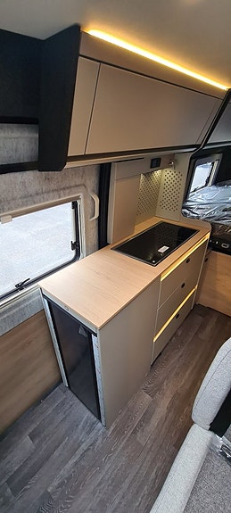 Knaus 630 MX Boxtime "Dieselvärmare, Lyftsäng-EL, Långbädd" 9 of 14
