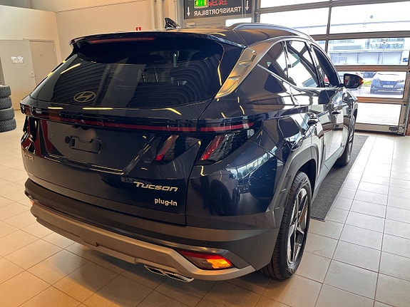Hyundai Tucson 4 of 21