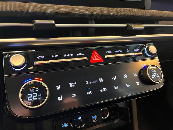 Hyundai Tucson 17 of 21