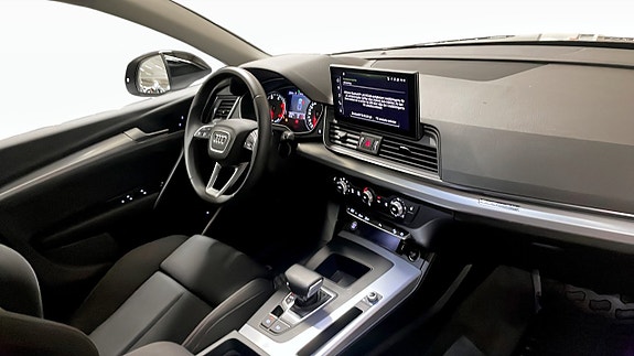Audi Q5 11 of 15