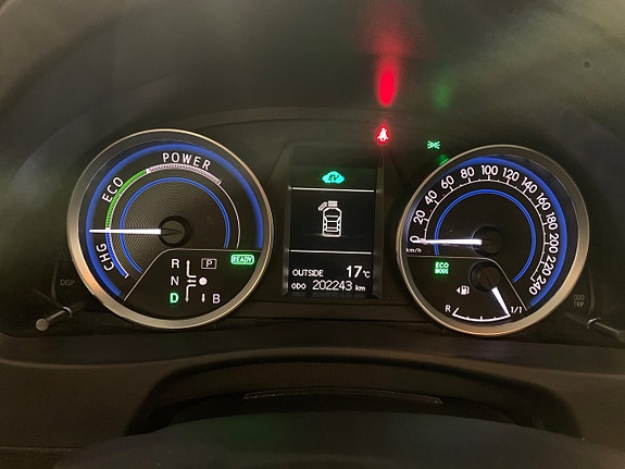 Toyota Auris 12 of 22