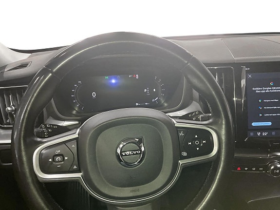Volvo XC60 8 of 21