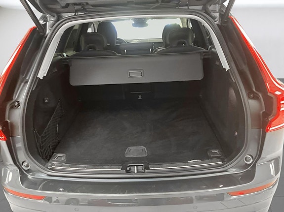 Volvo XC60 18 of 21