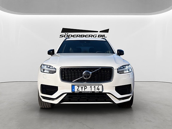 Volvo XC90 4 of 5
