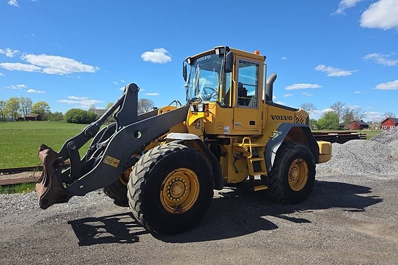 Volvo L 90 E med endast 12039 timmar "film"