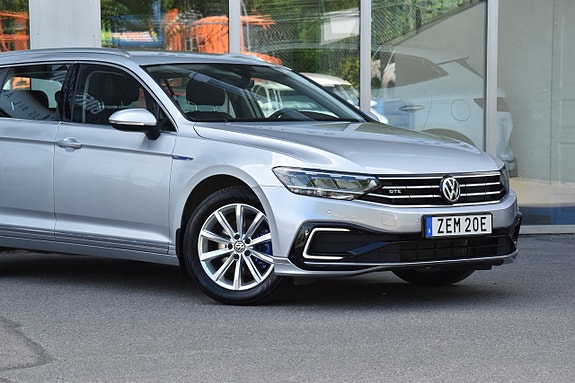 Volkswagen Passat 3 of 5