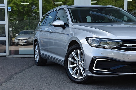 Volkswagen Passat 4 of 5